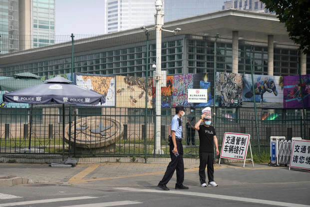 China Diplomats Dating Banned